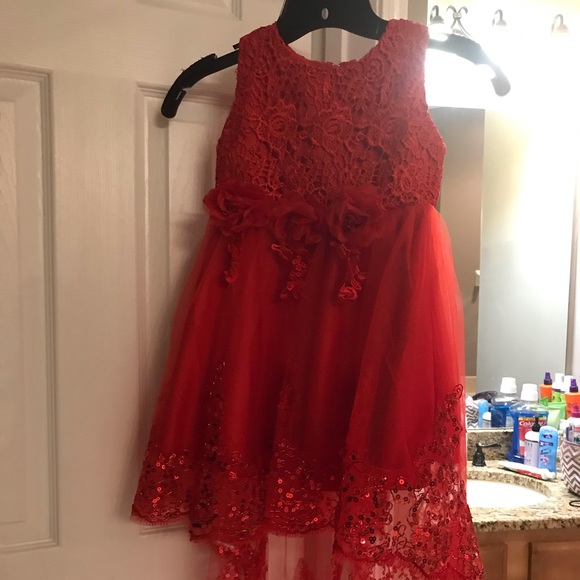 Girls red dress 4t - Picture 2 of 5